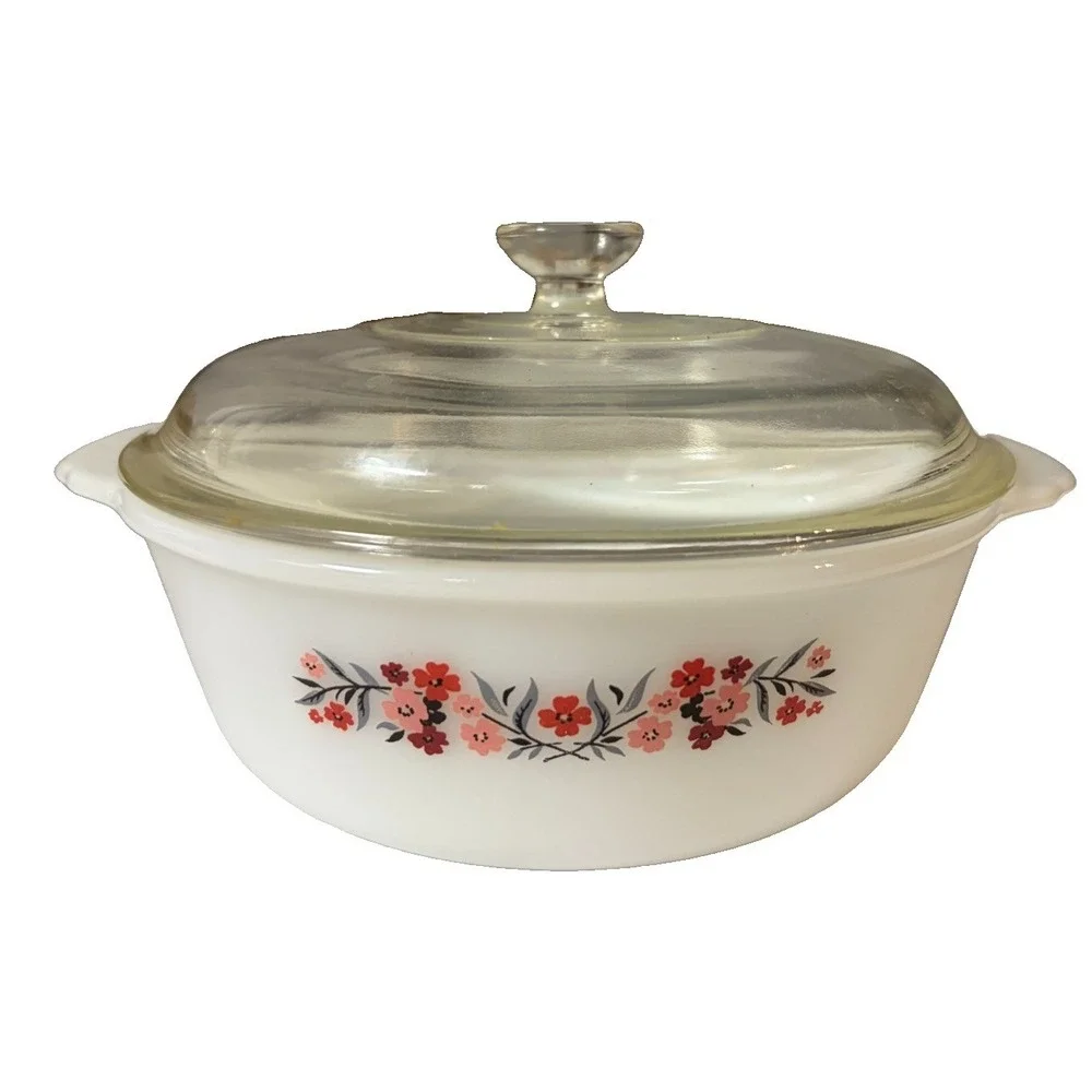 Vintage Pyrex Primrose 043 1.5 Qt Casserole Dish w Glass Lid Pink Red Floral